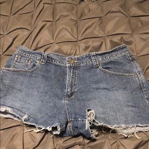 Faded Glory cut off shorts